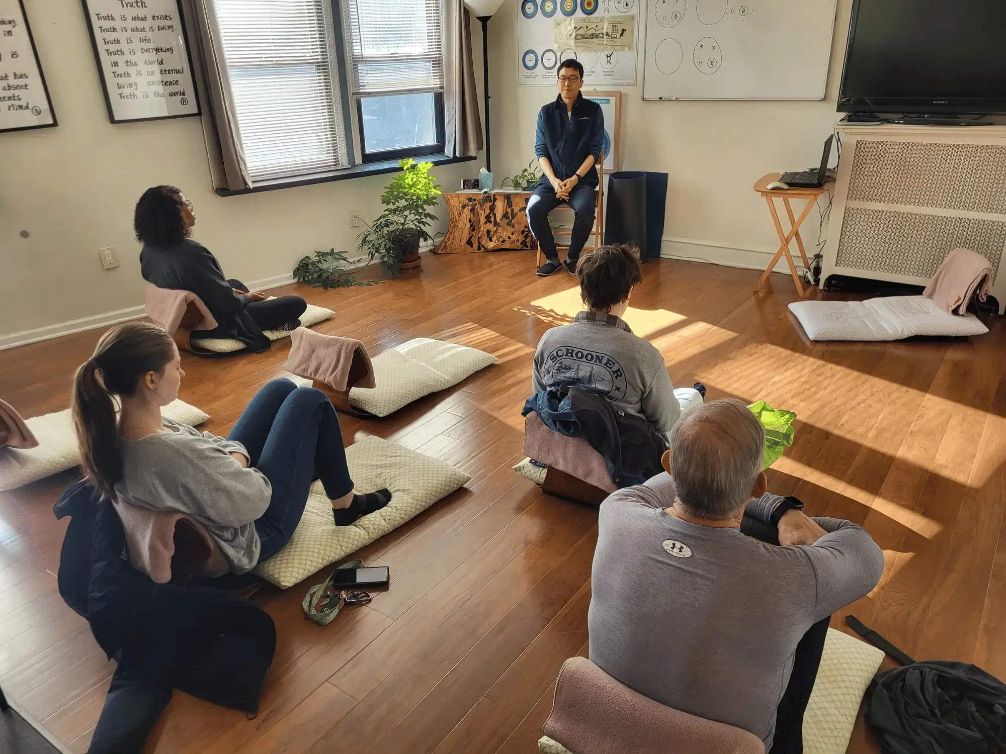 membership group meditation at mainline meditation
